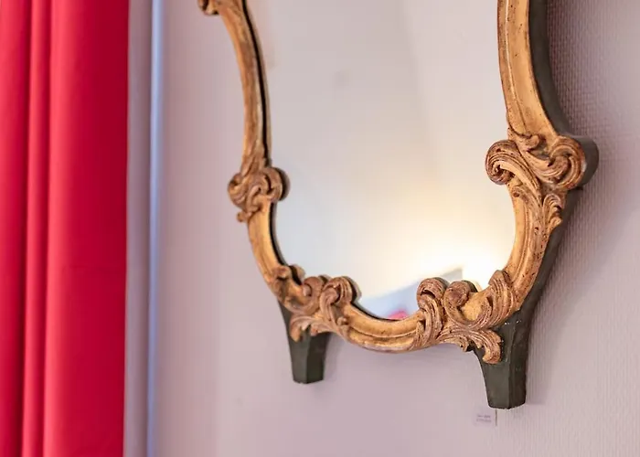 아파트 2-bedrooms,18th Century Historic In Center, 6 People 툴루즈